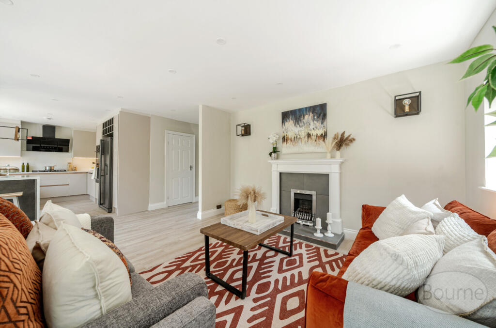 762c76af-09b9-4bd...