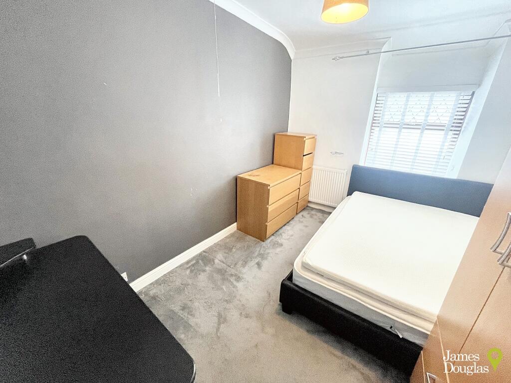 Bed12 (1)