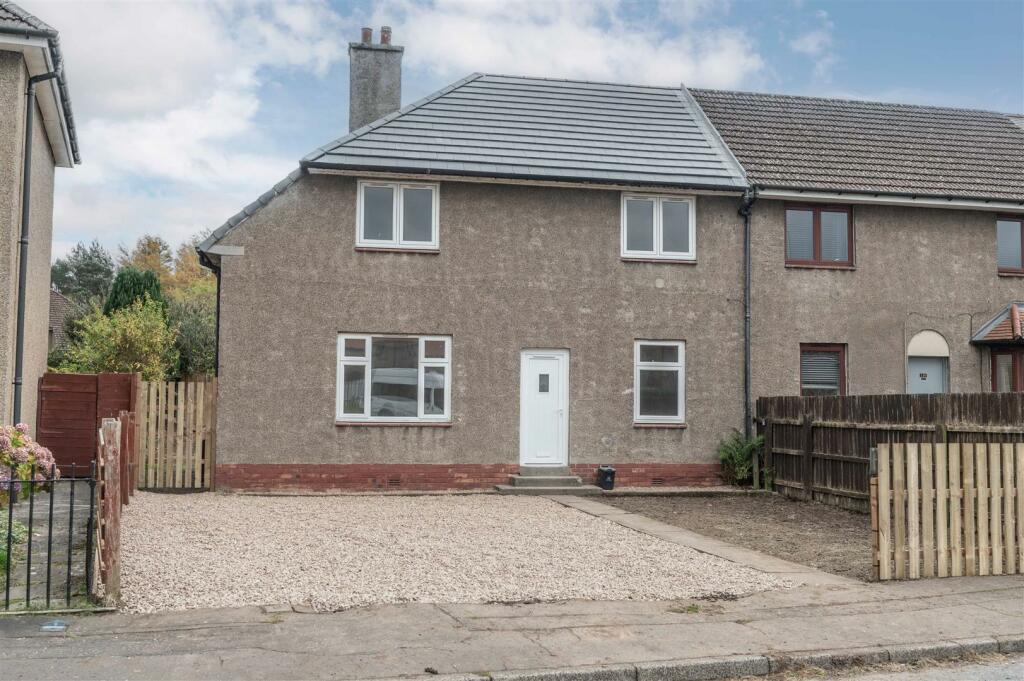 21 Forres Crescent Dundee-12.JPG