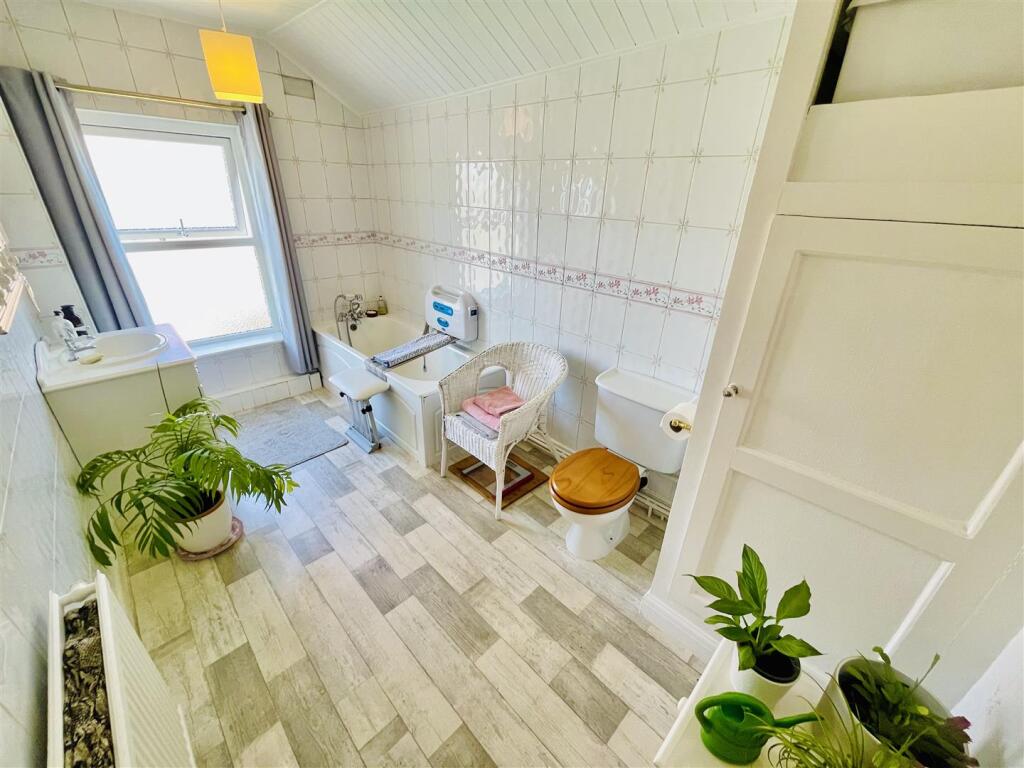 Family Bathroom