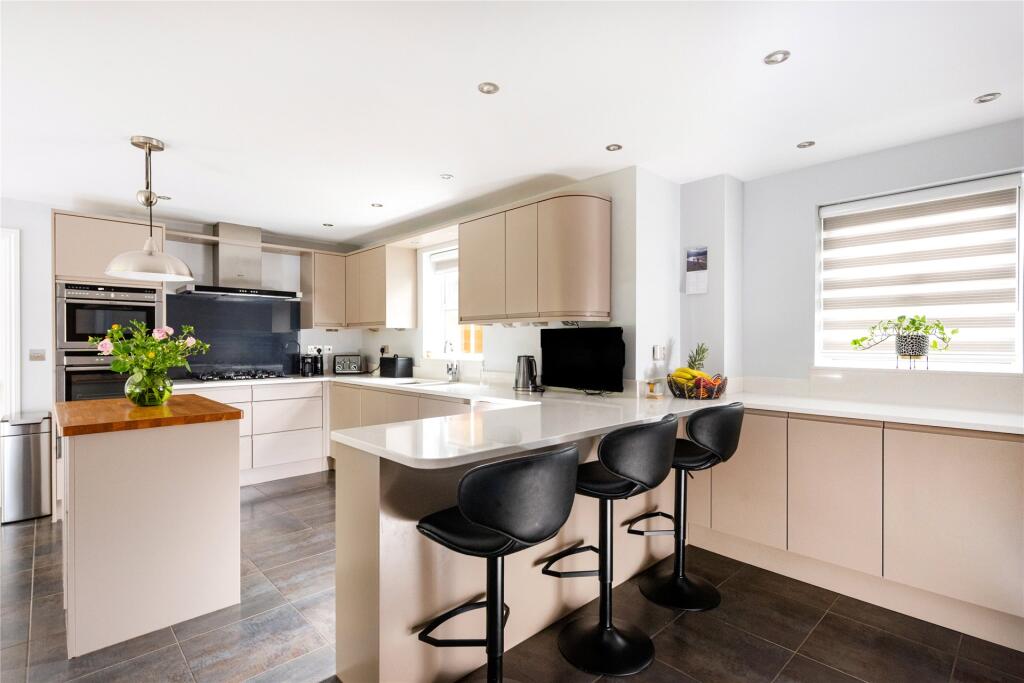 Kitchen/Breakfast