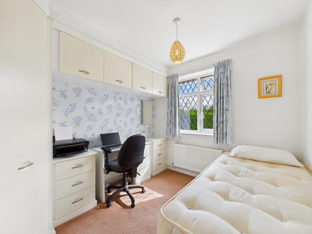 Bedroom/Office