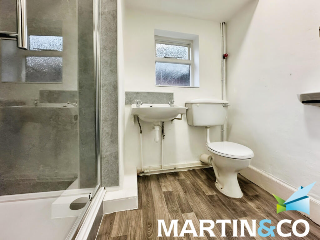 85499e23-IMG-2025...