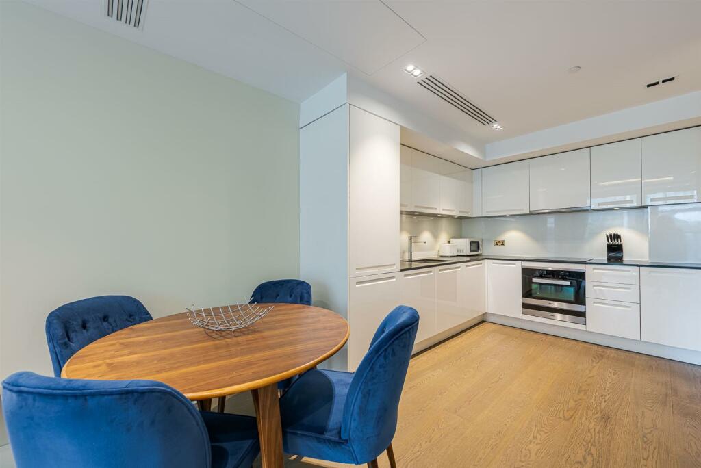 Bridgeman House 17-6-2. Low Res.jpg