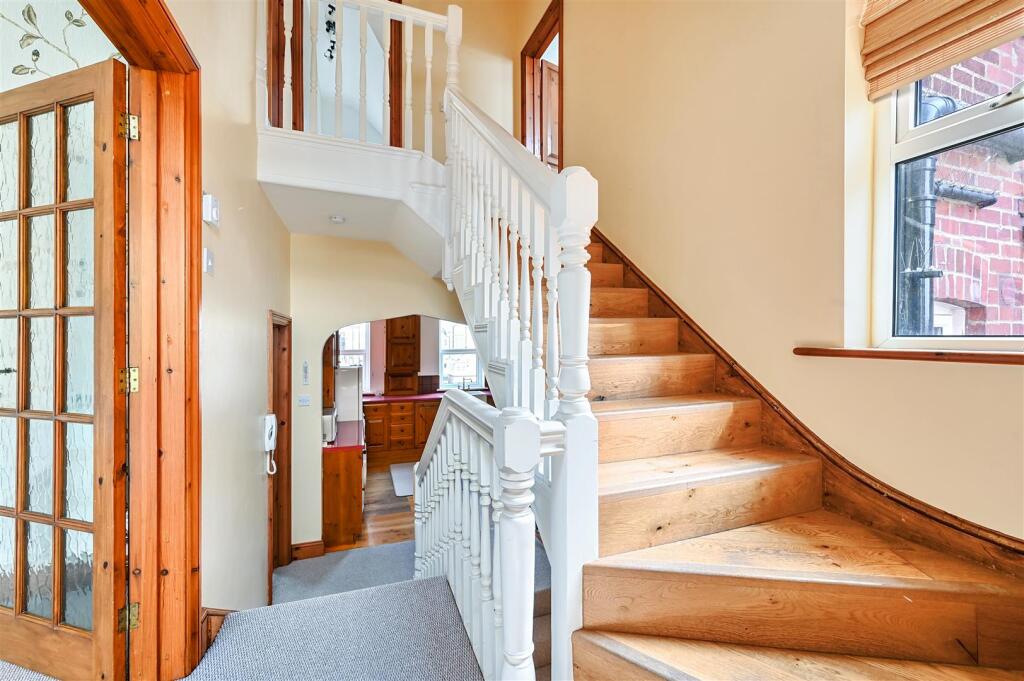 UPPER MAISONETTE - 67 EGERTON ROAD - TN393HL (10).