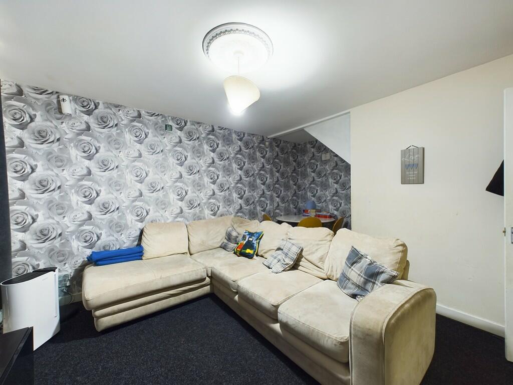 CAM01835G0-PR0095...