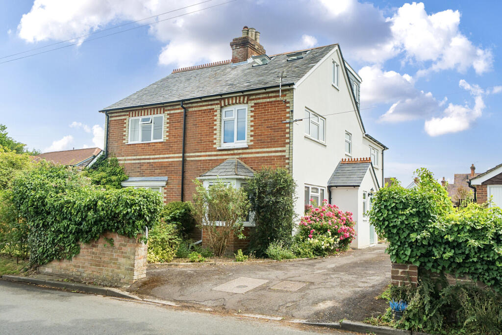 1311579-1-68653bd...