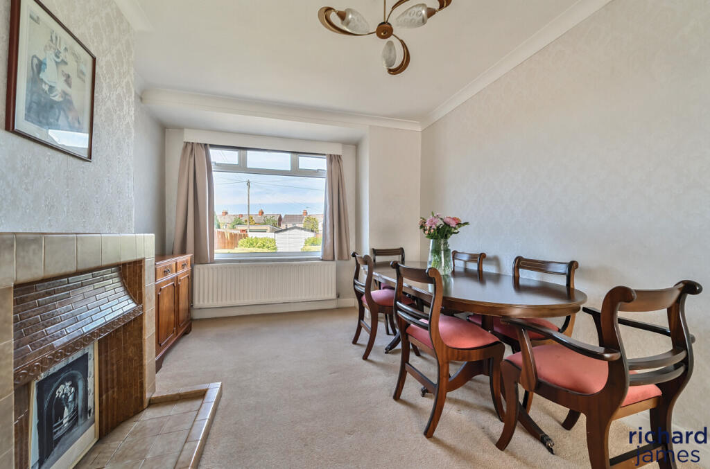 807525ac57894a11a4f11393bada4854