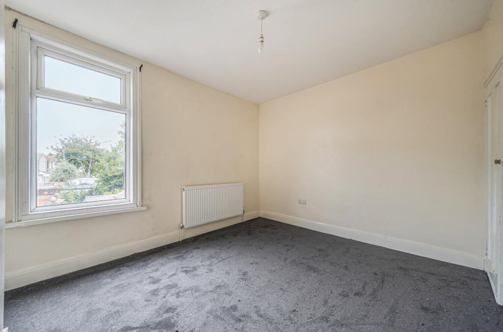 1359779-8-68dcedd...