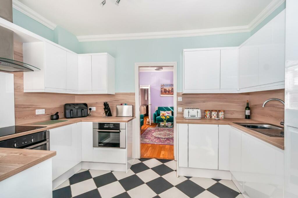 43 Greyburn Lane16.jpg