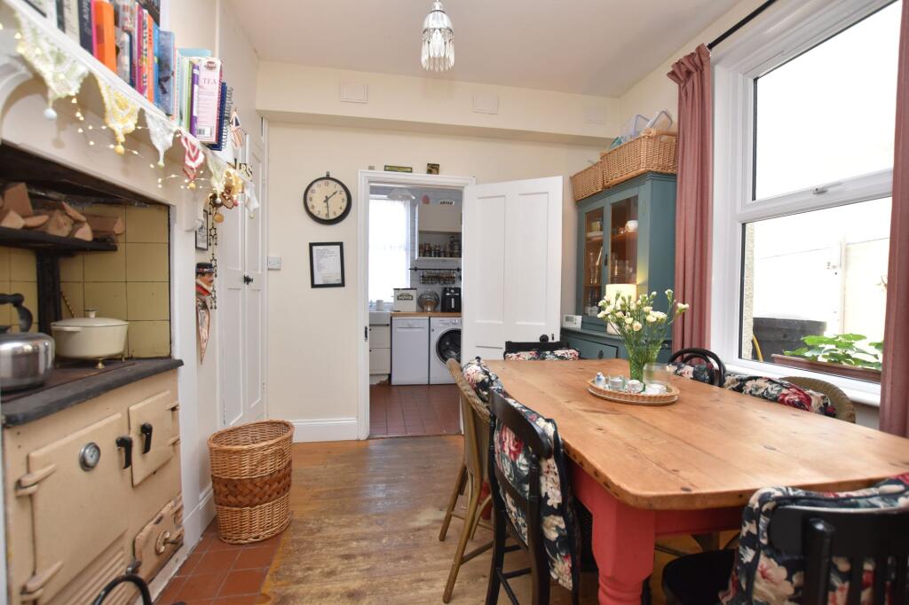 Breakfast Room