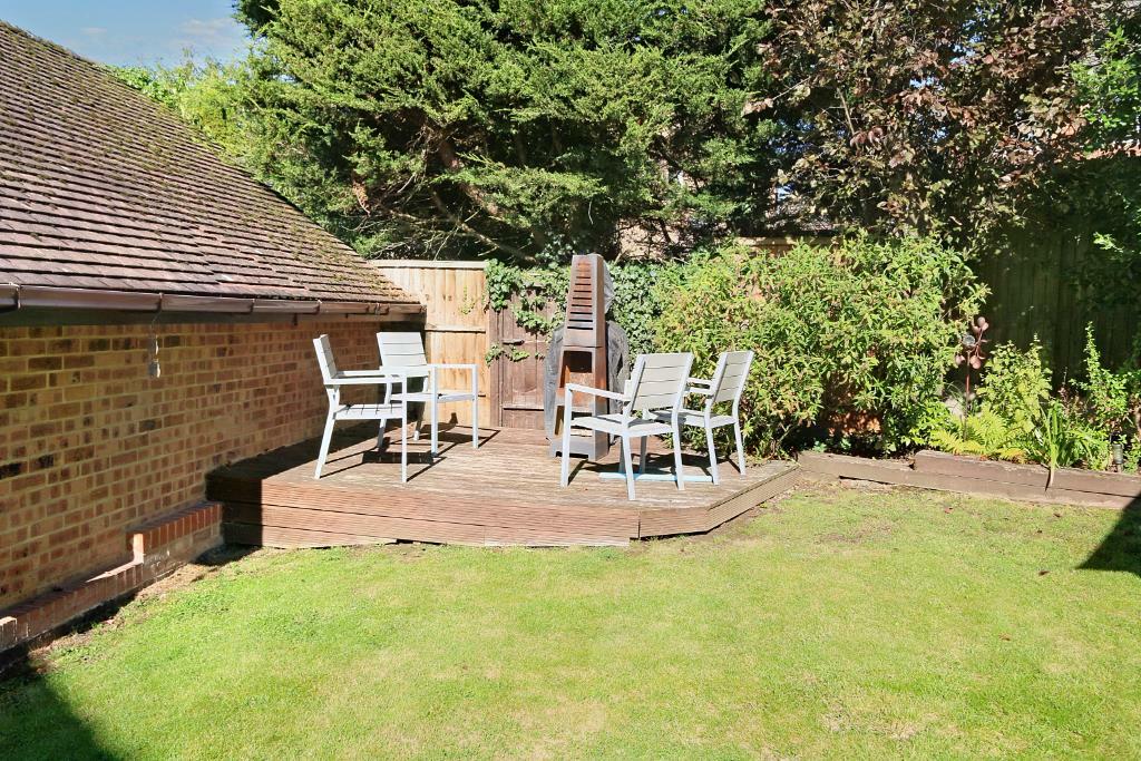 Garden 3.JPG