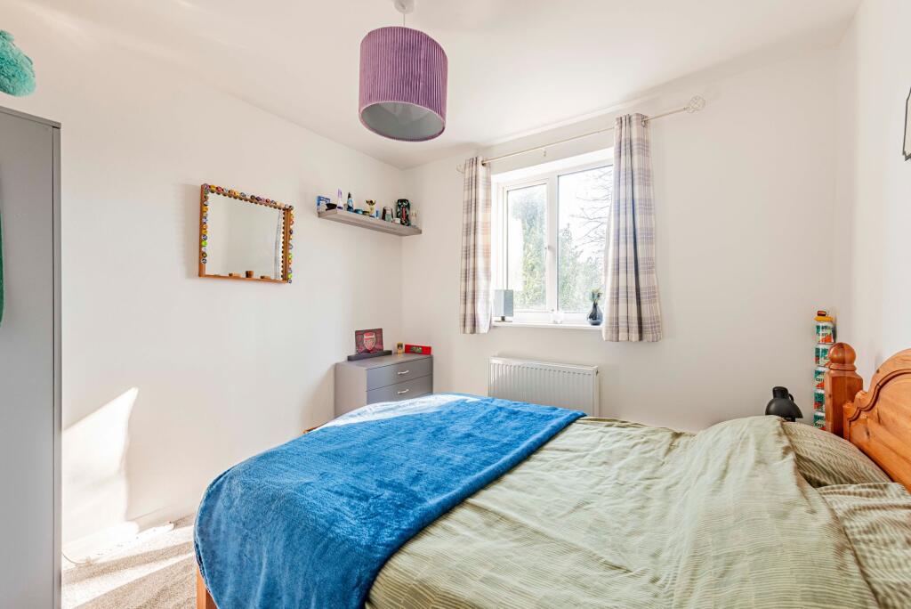 Bedroom Two (2)