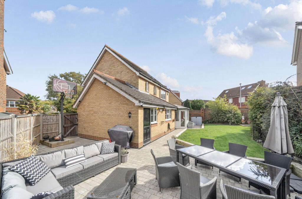 1353755-5-68d1795...