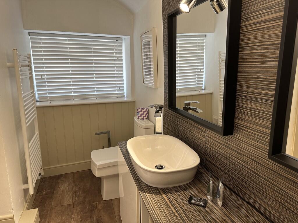 Ensuite shower rm