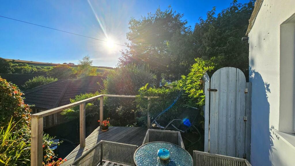 rear decking..jpg