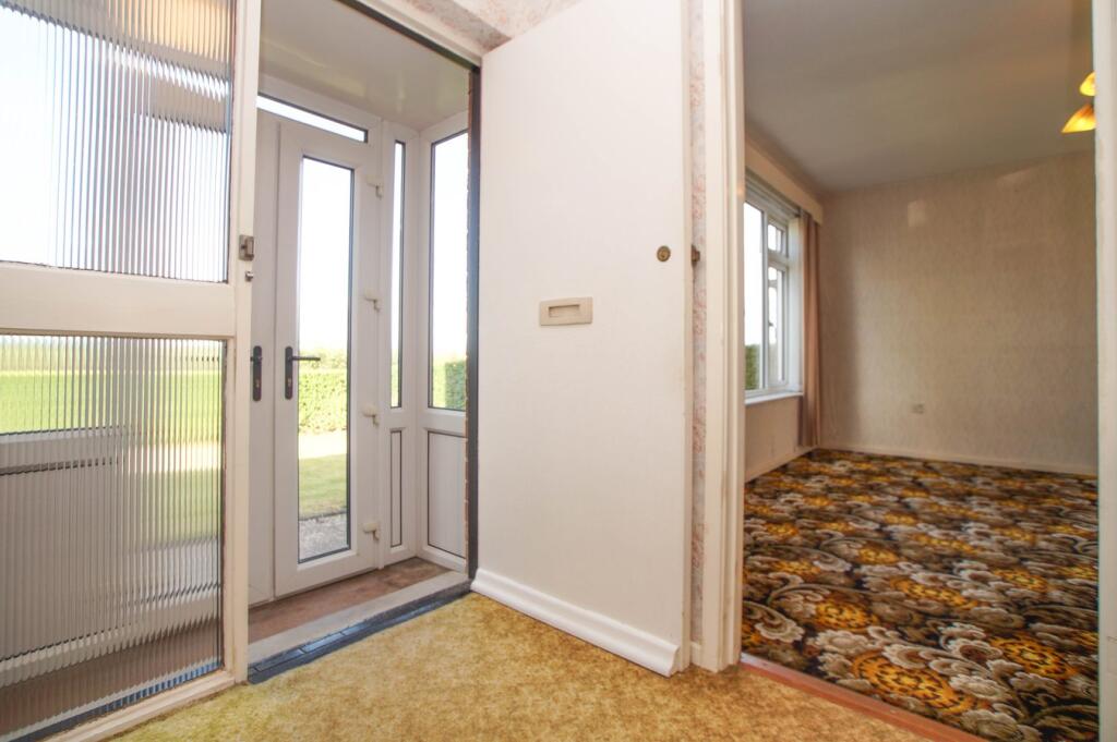 Entrance Porch / Hallway