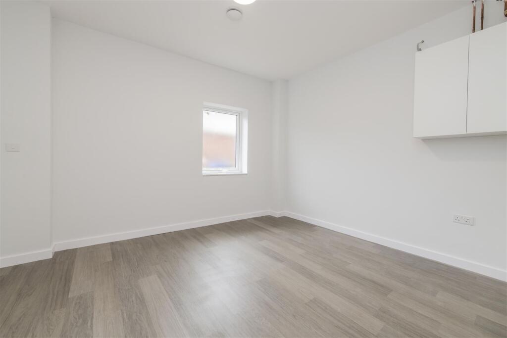 Home_1.JPG
