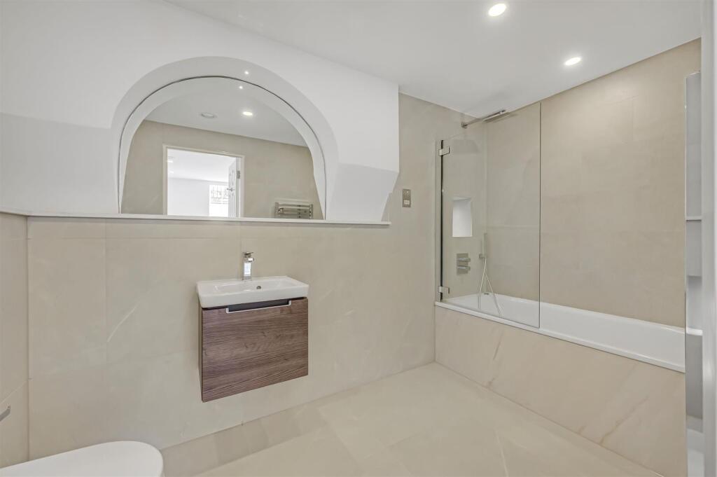 James_Anderson_Flat_1___Limes_House___Mortlake_Hig
