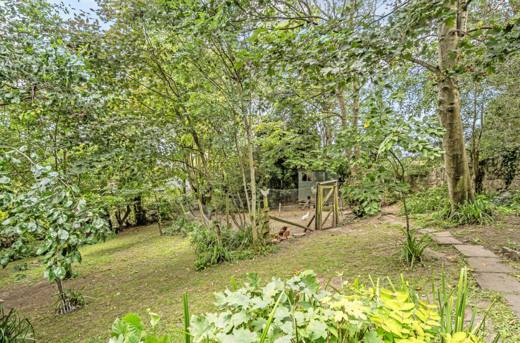 -68931b5f2ac49-l-1330667-14-6892314c2fbe3