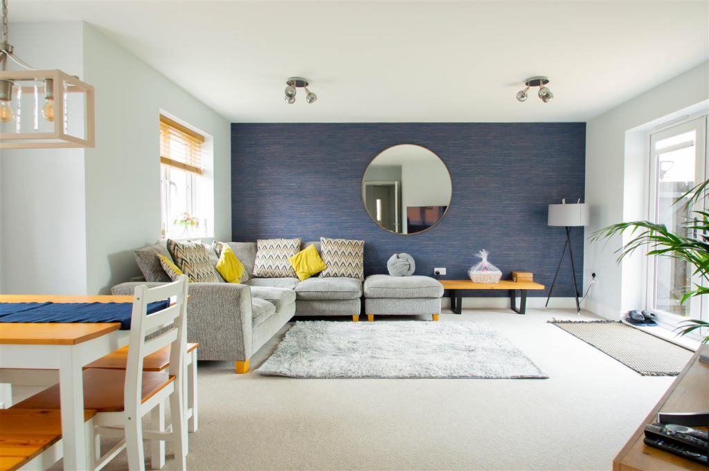 Living Room .png