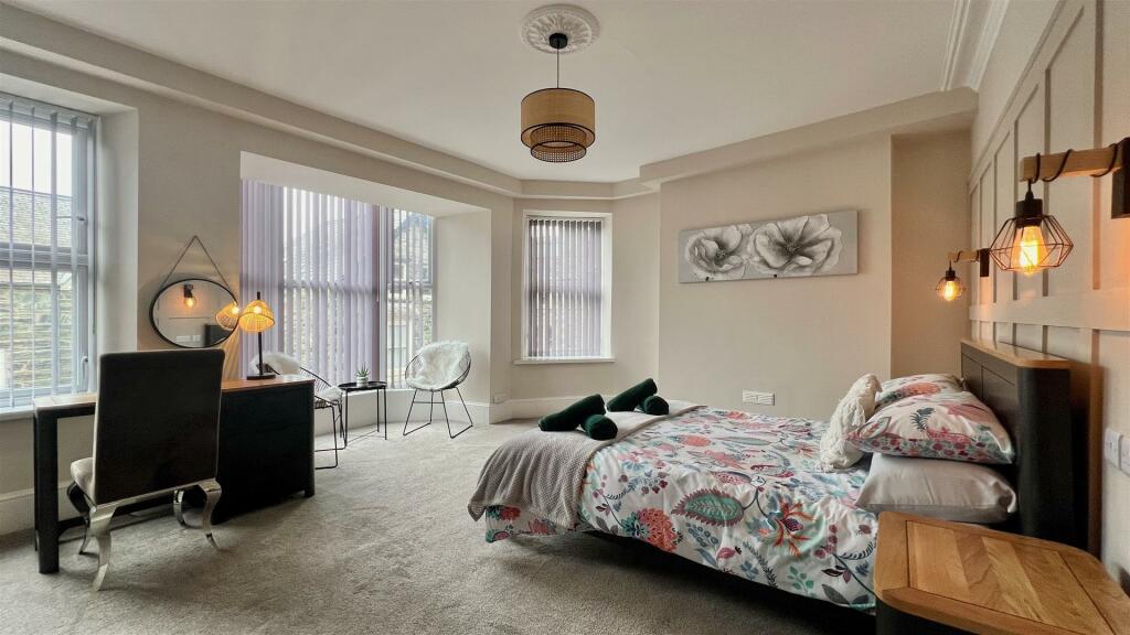 bed 1