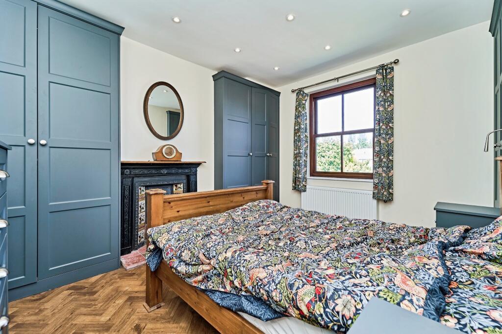 Bedroom 1A