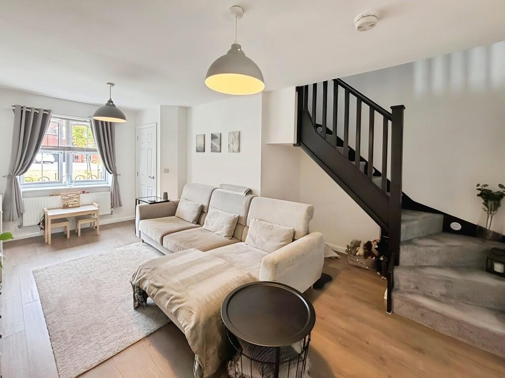 5aceb07a-WhatsApp...