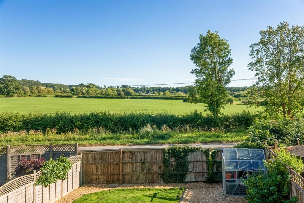 11 Arbour Close 1764-18.jpg