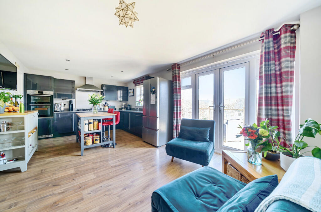 7 Pinwill Crescent