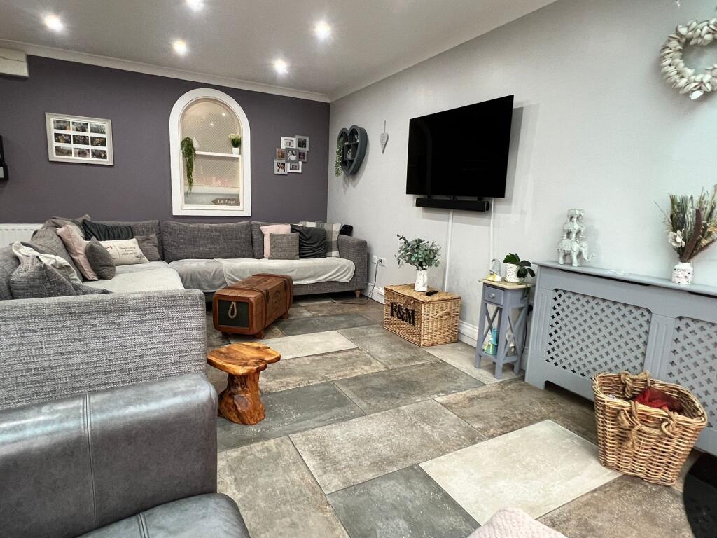 Kitchen / Family Room