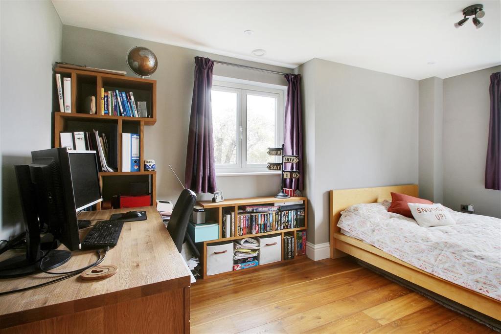 Study-Bedroom 3.jpg