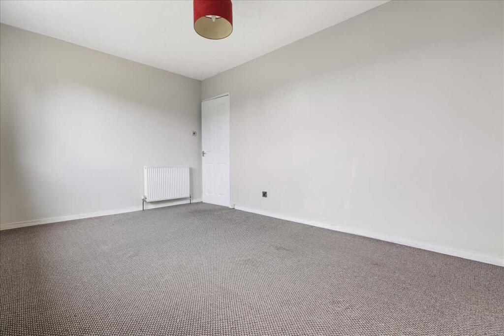 Bedroom One (2)
