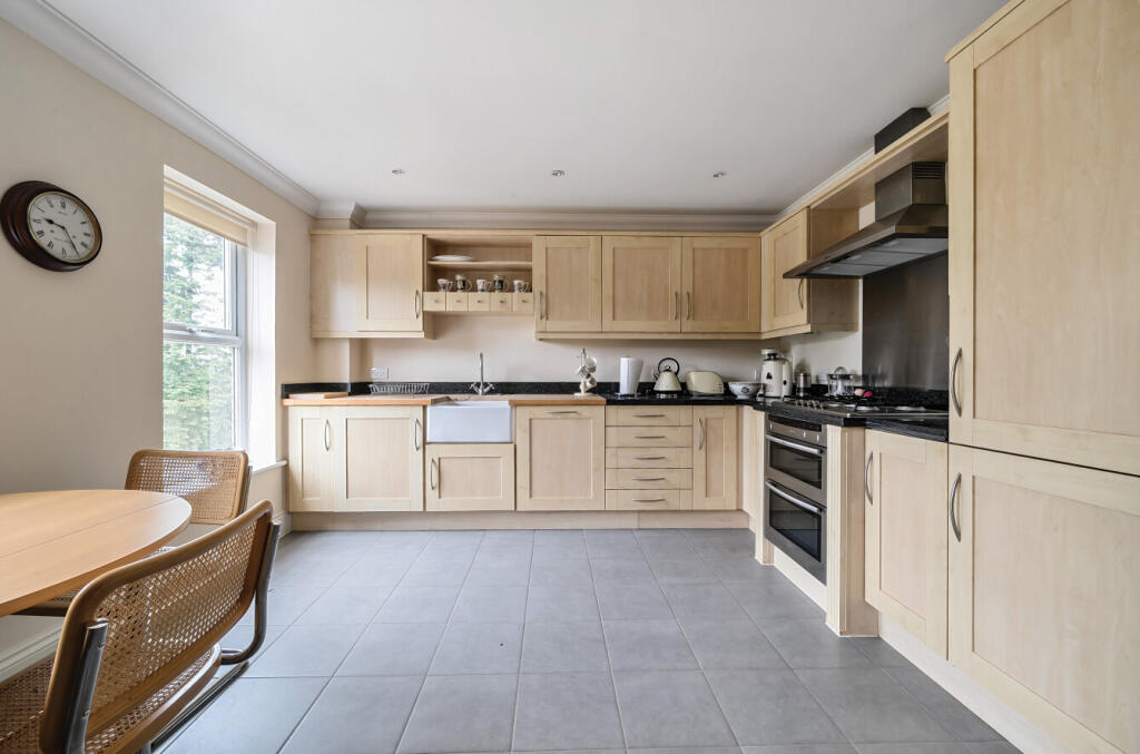 1299480-15-68357f...