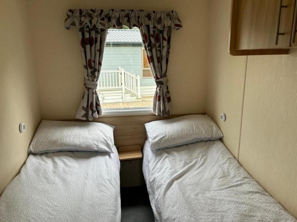 Bedroom 3.jpg