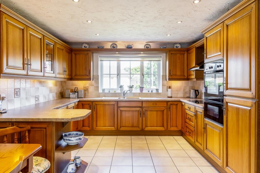18 Mulberry Way (Spalding)-25
