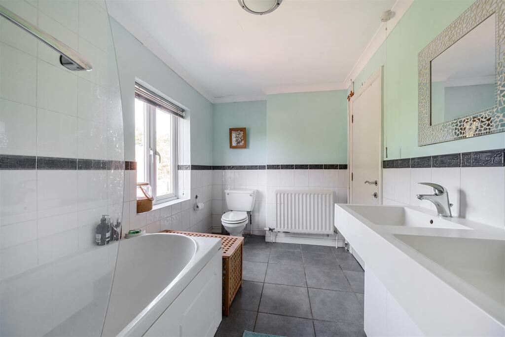 1289809-6-68247ff41e5e9-ARW1289809-6-68247ff41e5e9