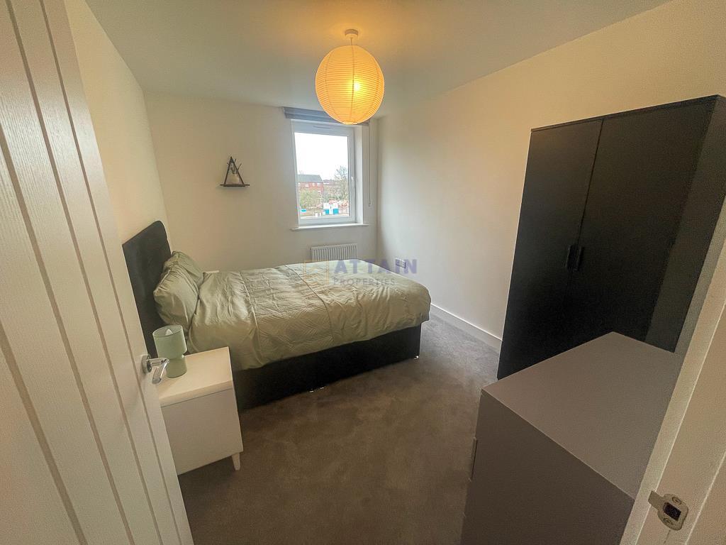 Bedroom 1 flip.jpg