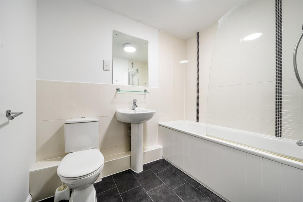 Family bathroom