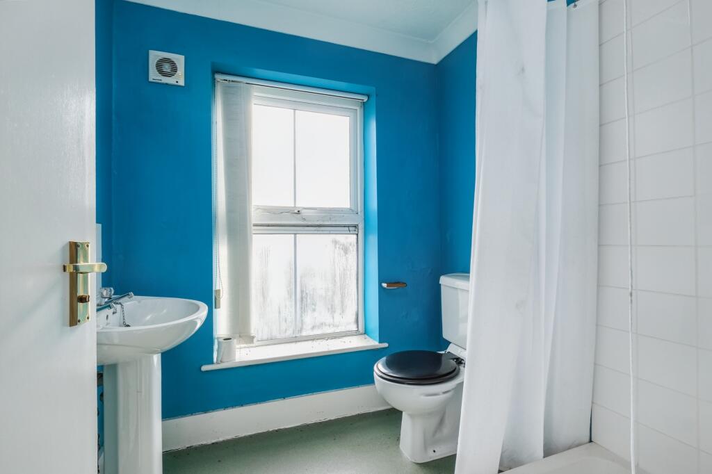 52 Westfield Road, Bletchley, MK2 2RB