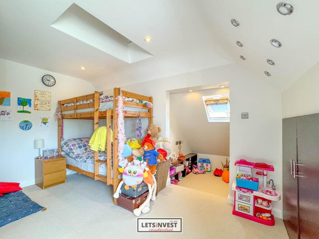 1 Hillside Road-11