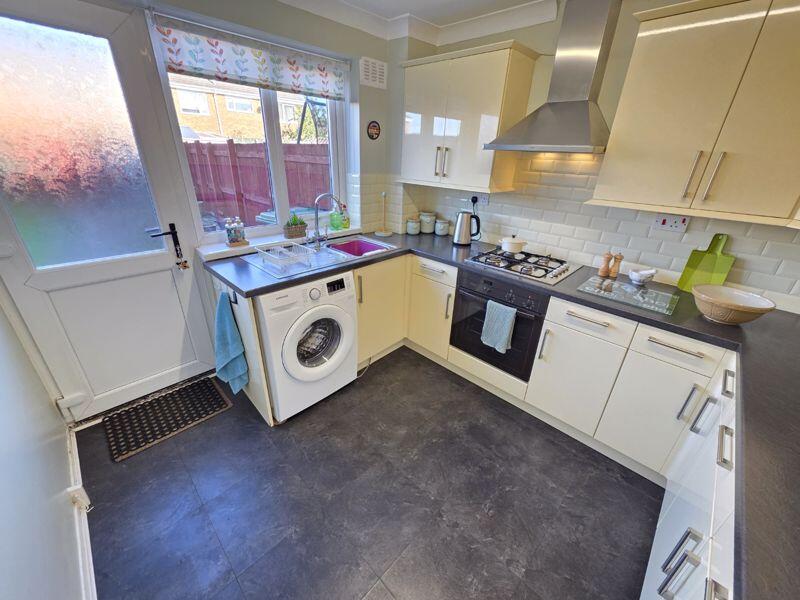 Kitchen Additional Image