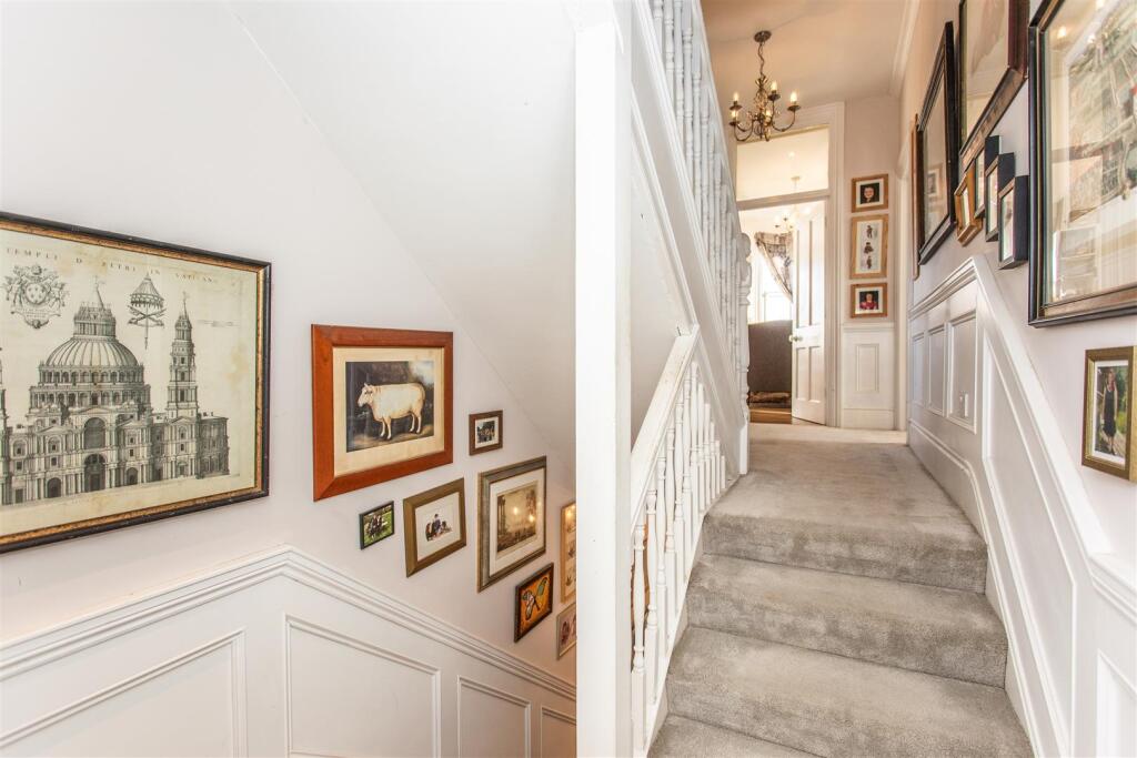 33 London Road78.jpg