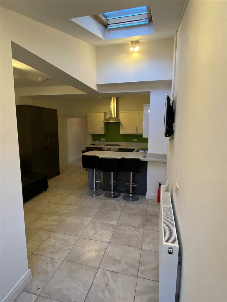 Kitchen diner