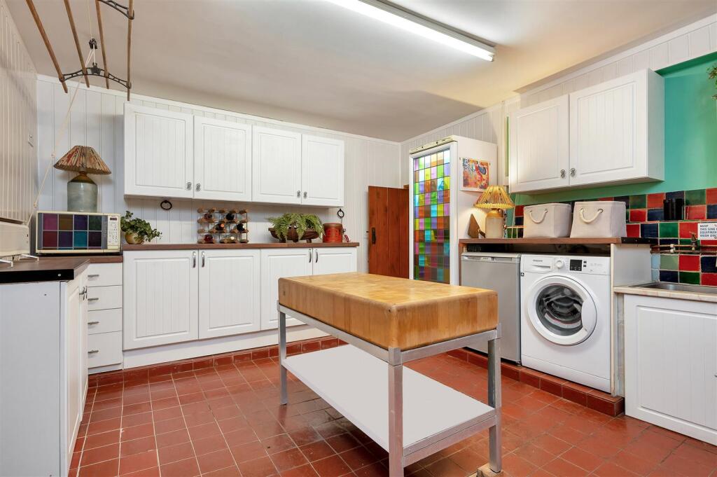 23a High Street PH-28.jpg