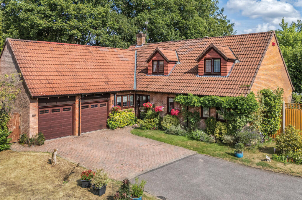 1325016-2-6875371...