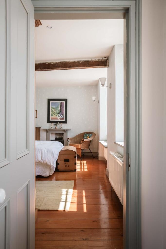 297333 - 6 Sherbourne Lane, Lyme Regis_Inigo-9.jpg