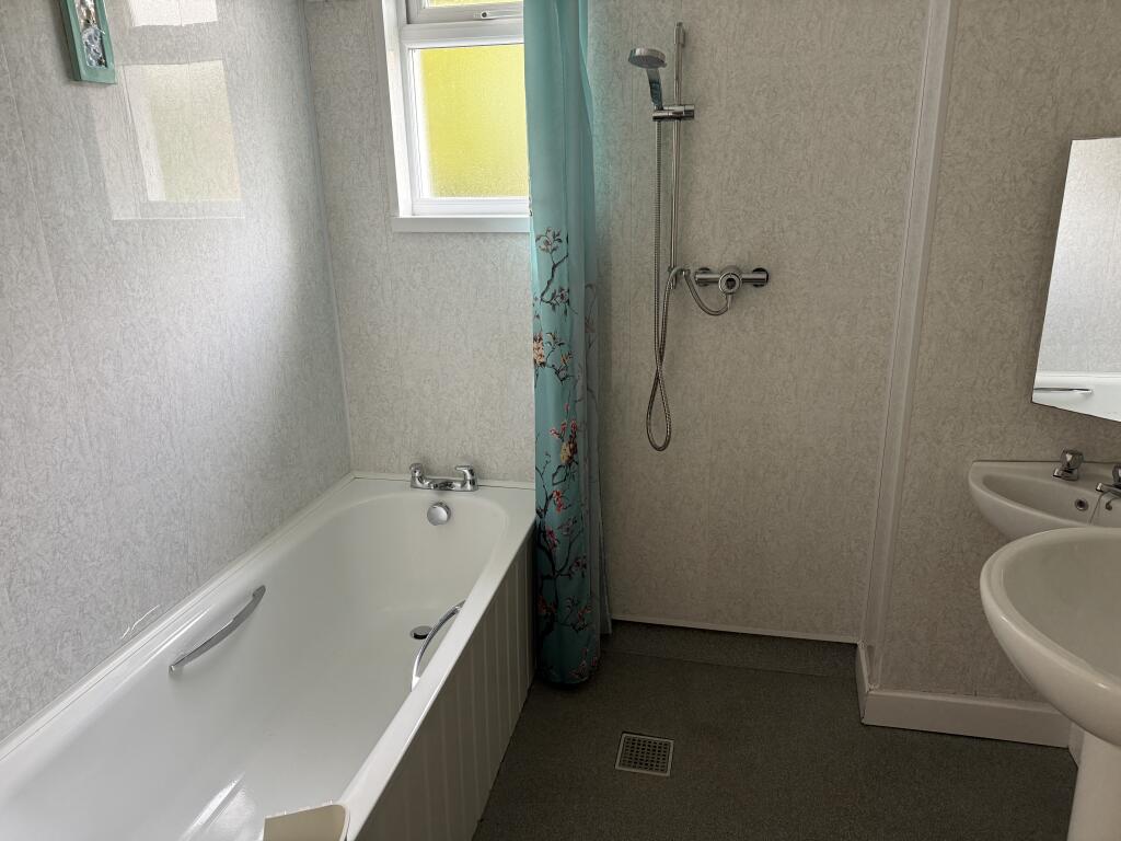 IMG 1712 T202510301635.jpg