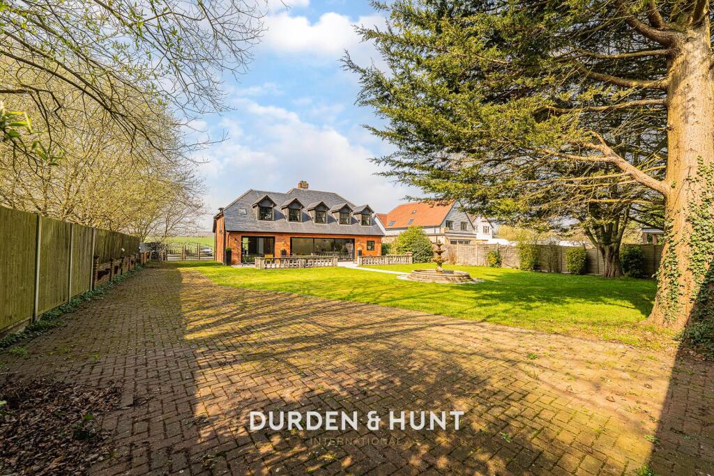 Theydon-92.2.jpg