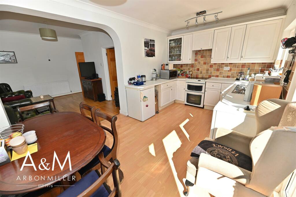 Kitchen Extension/Rear Reception